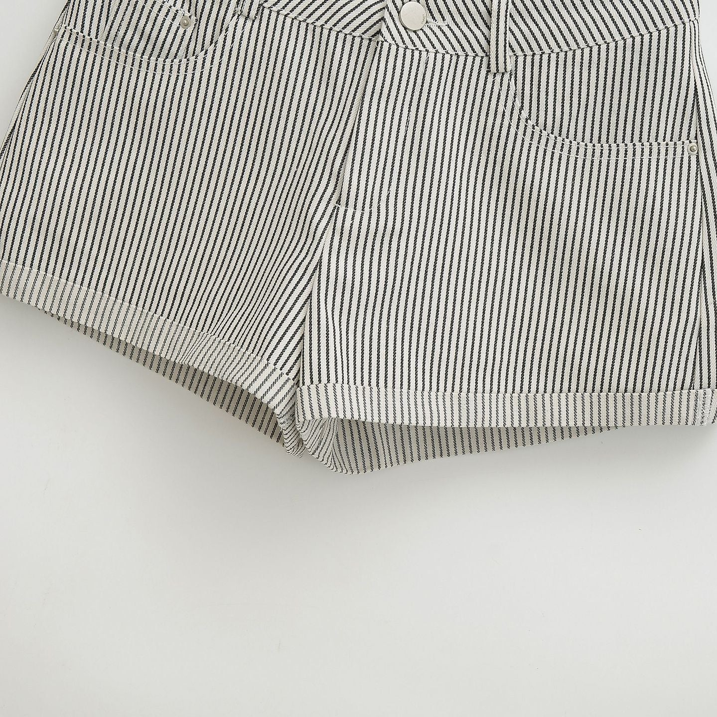 Striped low waisted jeans for women