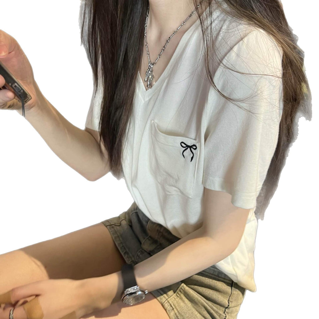 V-neck White Short Sleeve T-shirt for Women