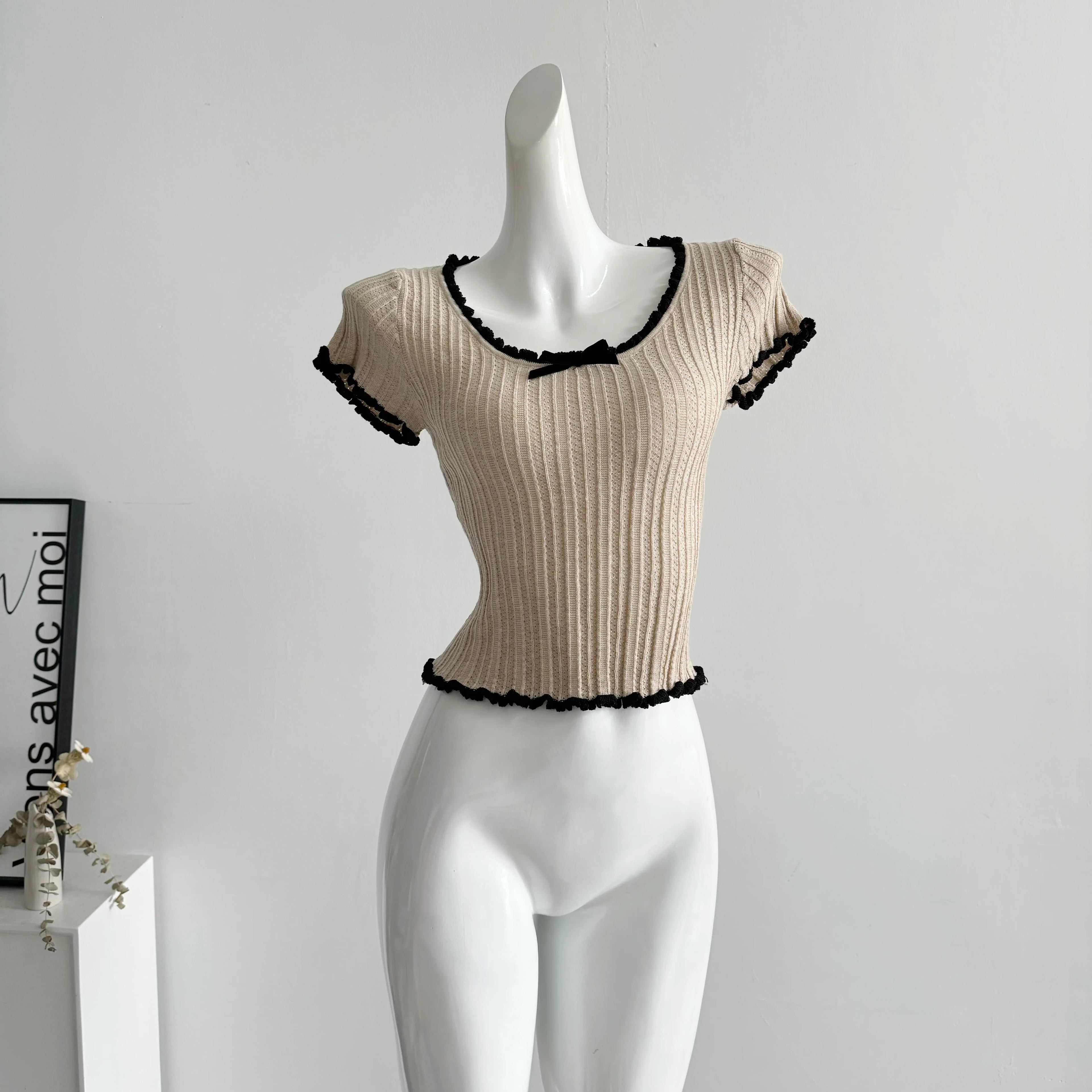Women's Short Sleeve Ribbed Knit Top with Bow Front Pointelle Fitted Crop Shirt Teen-girl Balletcore Y2K 90s Basic Outfit
